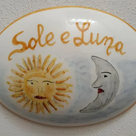 Le Rondini Di San Donato 3* לוקה