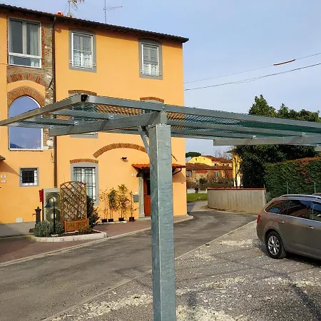 Le Rondini Di San Donato Лукка