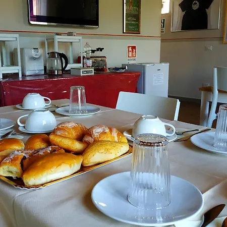 Le Rondini Di San Donato 3* לוקה