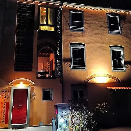 Alojamento de Acomodação e Pequeno-almoço Le Rondini Di San Donato Lucca